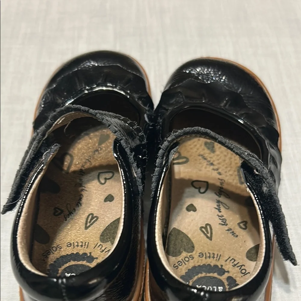 Livie & Luca Black Kids Shoes with Brown Sole